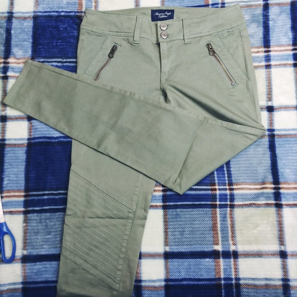American Eagle Outfitters Super Stretch Moto Jeans Size 0